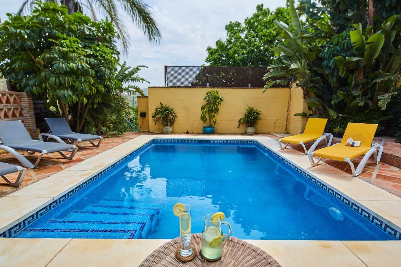 Finca Fenix Apartment Алора Екстериор снимка